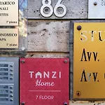 Tanzi Bed & Breakfast