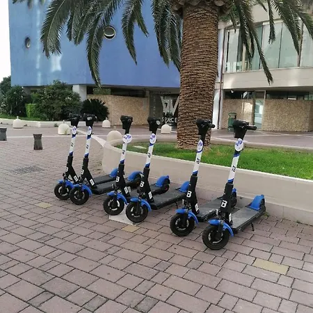 לינה וארוחת בוקר Tanzi בארי