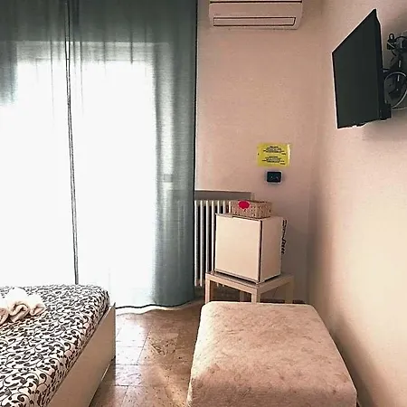 Tanzi 3* Bari