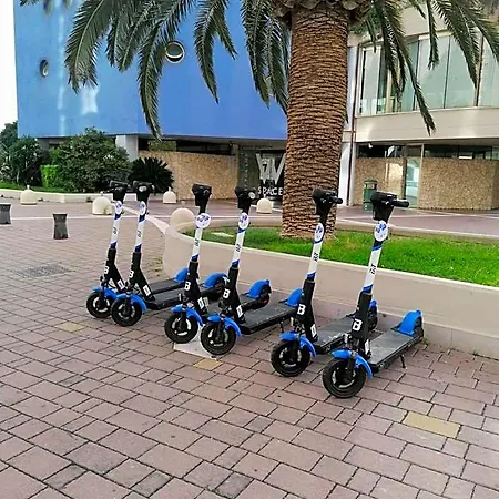 Tanzi 3* باري