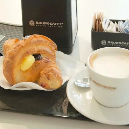 Tanzi فندق مبيت وإفطار باري